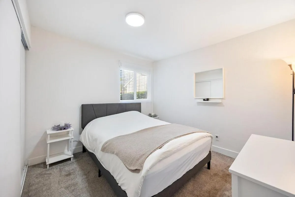 Casa de Férias Modern Downtown Escape Sleeps 10 Vila Sacramento